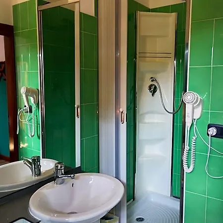 Hotel La Piccola 3*